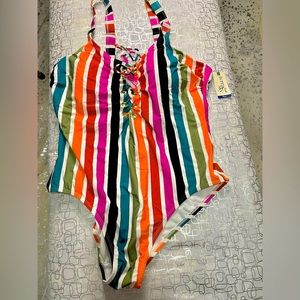 BRAND NEW Terra & Sky 1-Piece Bathing Suit